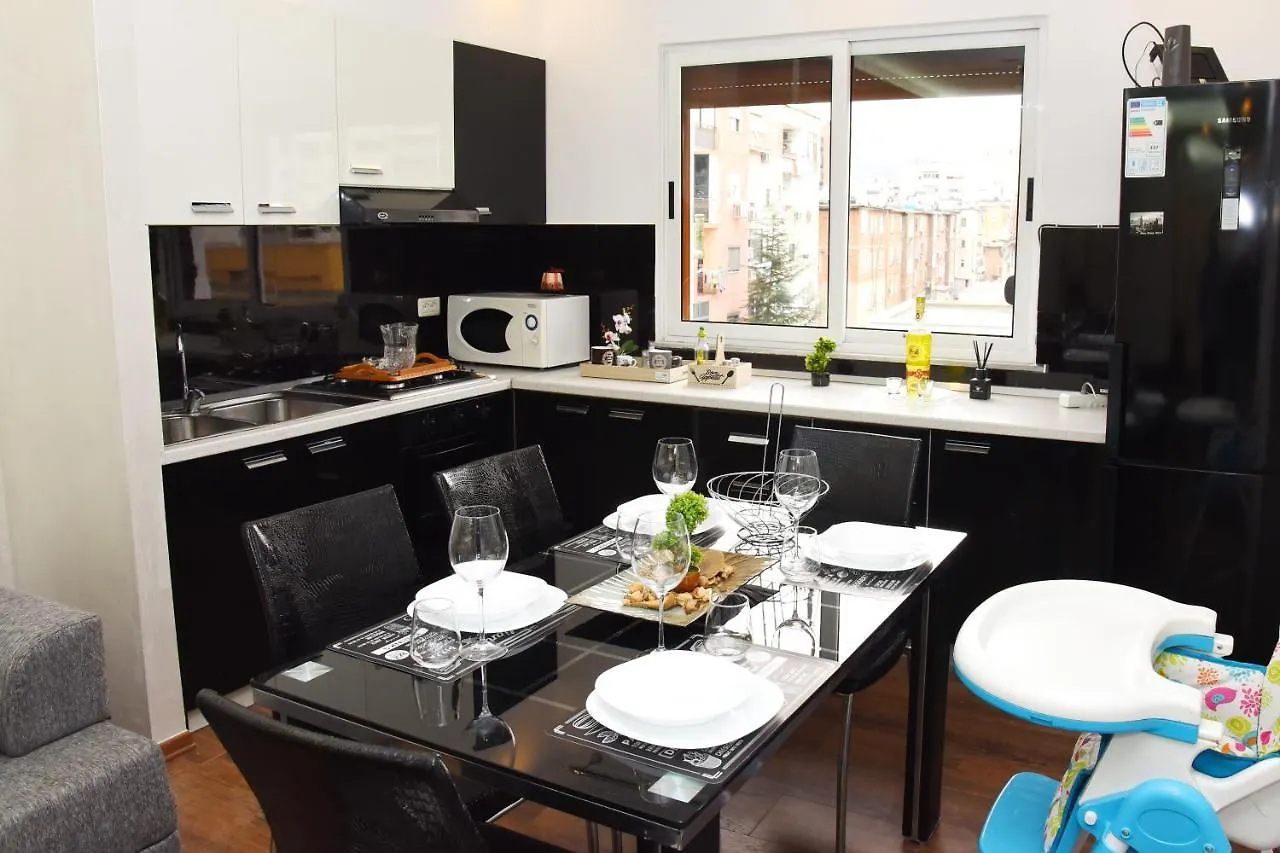 New Luxury Apartment By The Lake Tirana M&J Apartments 0*,  Albanien